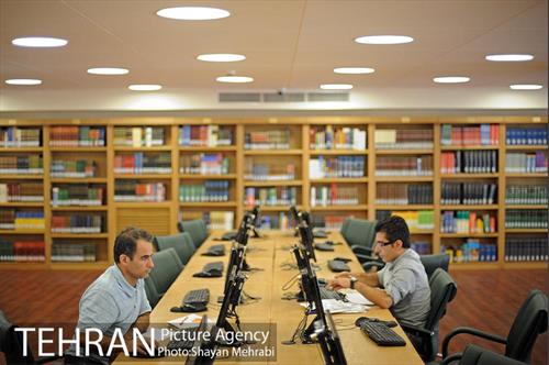 کتابخانه ملی ملک 8