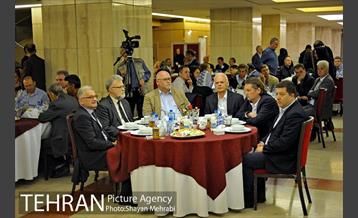 نشست سرپرست شهرداری تهران با میهمانان خارجی سی و یکمین نمایشگاه بین المللی کتاب  تهران 4