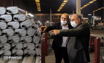 بازدید شهردار منطقه ۲۱ از کارخانه پارس اگزوز 10