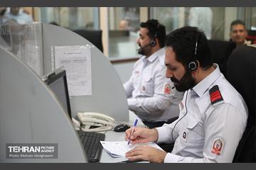 بازدید شهردار تهران از ستاد فرماندهی عملیات آتش نشانی 27