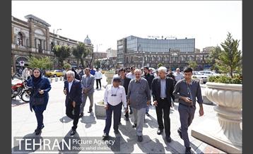 تهران گردی احمد مسجد جامعی به مناسبت روز مشروطه 2 2