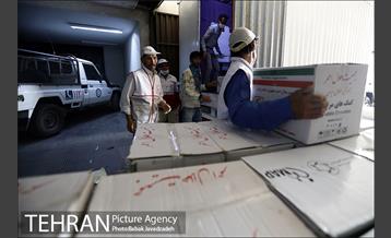 توزیع دوهزار بسته غذایی ویژه برای خانوارهای بالای ۵ نفر 11