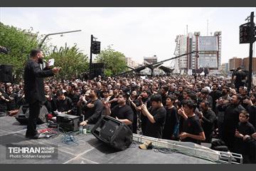 اجتماع صادقیون در فلکه دوم صادقیه 16
