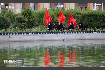بدرقه خادمان و زائران اربعین 27