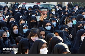 تشییع و تدفین پیکر مطهر دو شهید گمنام در منطقه 17