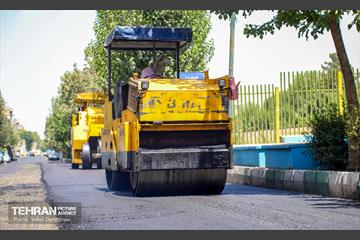 عملیات تراش و روکش مکانیزه آسفالت در سطح منطقه ۱۷
