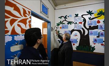 بازدید مدیر کل دفتر شهردار تهران از مدرسه صبح رویش 18