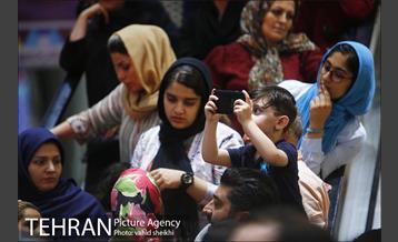 کنسرت حامد همایون در باغ کتاب 18