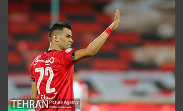 دیدار تیم های فوتبال پرسپولیس و تراکتور تبریز 9