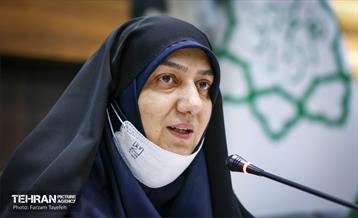 حضور نرگس معدنی پور در منطقه 5