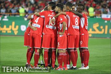 دیدار استقلال و پرسپولیس در لیگ برتر فوتبال 2