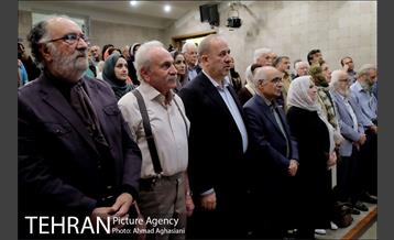 بزرگداشت هوشنگ مرادی کرمانی در تولد ماه 12