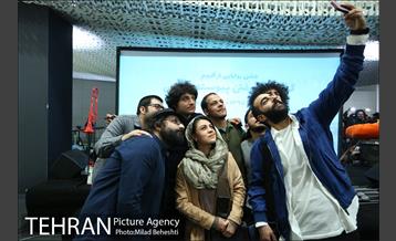 جشن رونمایی از آلبوم موسیقی گذشتن و رفتن پیوسته گروه بمرانی‎ 14