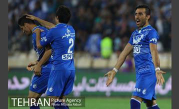 دیدار استقلال و ذوب آهن در لیگ برتر فوتبال 20