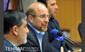 رونمایی از نقشه سه بعدی شهر تهران با حضور دکتر قالیباف 9