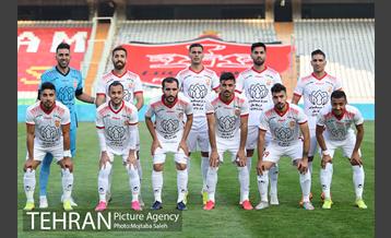 دیدار تیم های فوتبال پرسپولیس و شهر خودرو  2