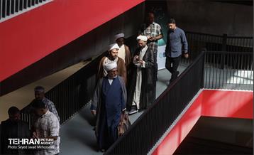 نشست فصلی ائمه جماعت و مدیران حوزه های علمیه منطقه 12 با مدیران شهری 23