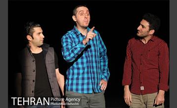 افتتاح نمایش ناگهان پیت حلبی 9