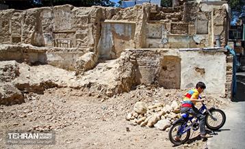 بافت فرسوده / فریدون قربانی