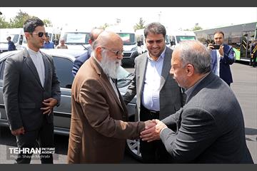 رونمایی از ۱۰۰ دستگاه اتوبوس ناوگان حمل و نقل عمومی شهر تهران 32