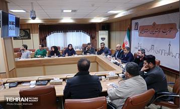 جلسه ارزیابی اجرای طرح من شهردارم و بسته خرسندسازی 5