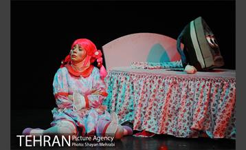 نمایش شب "اسرارآمیز" 16