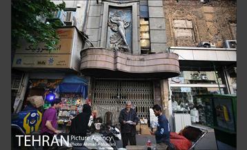 خیابان لاله‌زار، شانزه‌لیزه ی تهران قدیم 8