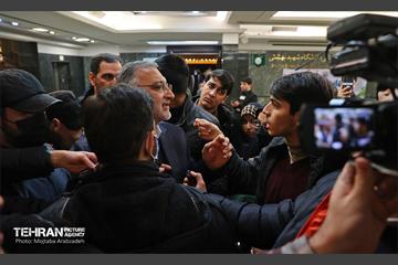 حضور علیرضا زاکانی در دانشگاه شهید بهشتی 57