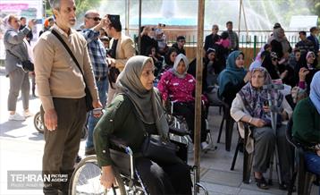 نوزدهمین عید دیدنی معلولین شهر تهران  31