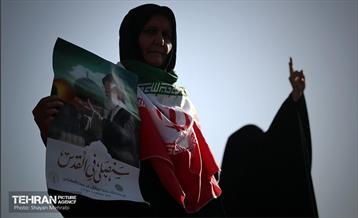 اجتماع مردمی در اعتراض به حمله آمریکا به تاسیسات هسته‌ای ایران 29