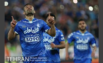 دیدار تیم های فوتبال استقلال و صبای قم