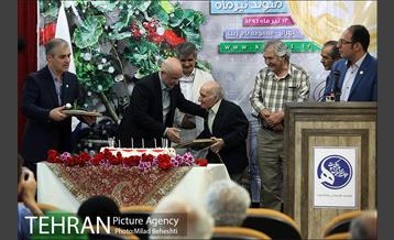 جشن تولد هنرمندان پیشکسوت متولد تیر ماه‎ 11