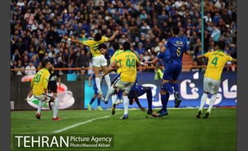 دیدار تیم های استقلال تهران و نفت آبادان  14