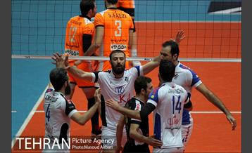 دیدار تیم های والیبال پیکان تهران و سایپا تهران