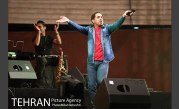 شادباش (ویژه برنامه عید غدیر خندوانه)‎ 5