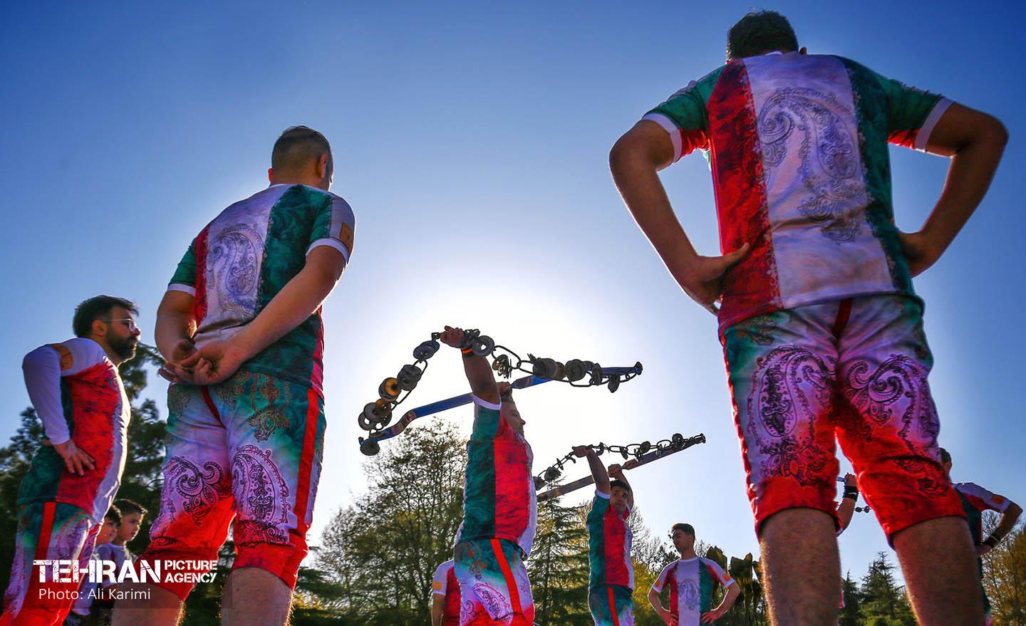 ورزش زورخانه ای در نوروزگاه فرهنگ و ملل پارک ملت 1