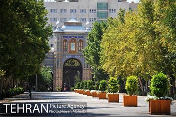 میدان مشق (باغ ملی) 25