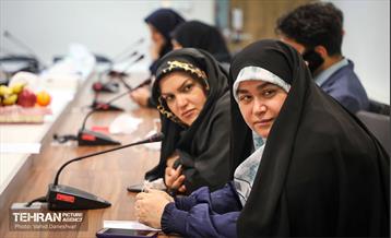 بازدید سوده نجفی عضو هیئت رئیسه شورای اسلامی شهر تهران از منطقه ۱۷ 13