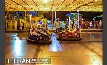 پارک شهر در شب های ماه رمضان 1