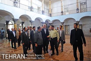 بازدید شهردار تهران از ساختمان کلاه فرنگی، دانشگاه تربیت معلم خوارزمی و تابلو نقش رستم ورزشگاه شیرودی به مناسبت روز تهران 3