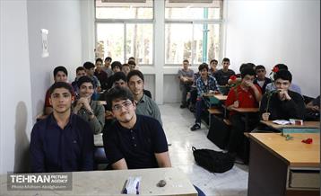 آغاز سال تحصیلی جدید در هنرستان فنی حرفه ای کمال الملک 2