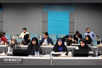تکریم روانشناسان مستقر در مراکز اسکان موقت جنگ رمضان 25