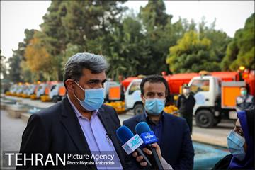 بازدید شهردار تهران از تجهیزات سازمان پسماند صالح آباد 21