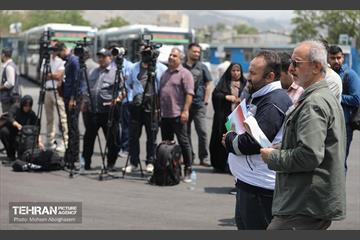 نشست خبری مشترک سخنگوی شهرداری و مدیرعامل شرکت واحد اتوبوسرانی 15