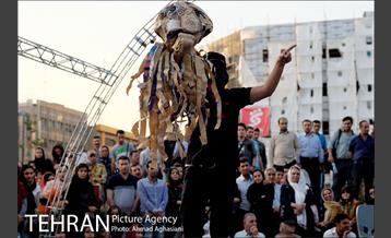 دومین روز جشنواره تئاتر عروسکی مبارک 24