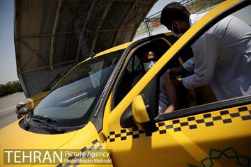 آغاز واکسیناسیون رانندگان تاکسی تهران 16