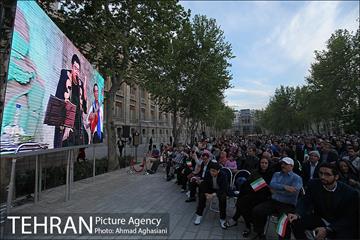 جشن روز جمهوری اسلامی در میدان مشق 23