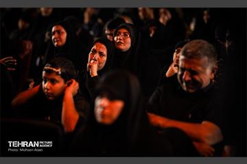 عزاداری شب چهارم محرم در هیئت ریحانة الحسین 64