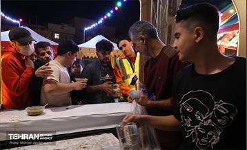 ویژه برنامه  «مهمونی شهر» در باغ‌راه حضرت زهرا(س) 31