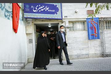 حضور نرگس معدنی پور در منطقه 5